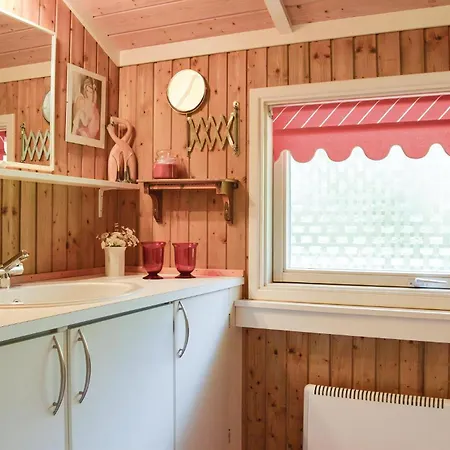 Lovely With Views Of Roskilde Fjord Skibby