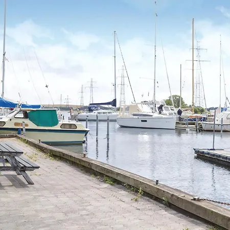 בית נופש Lovely With Views Of Roskilde Fjord *